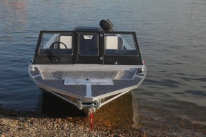 i-alyuminievyj-vodometnyj-kater-i-ka-hem-665-504421a2d3278.jpg